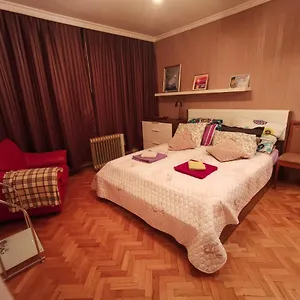  Апартаменты Spacious Quiet Next To Arena Armeec And Metro Station Gm Dimitrov